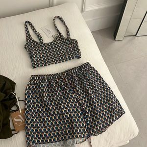Matching short set